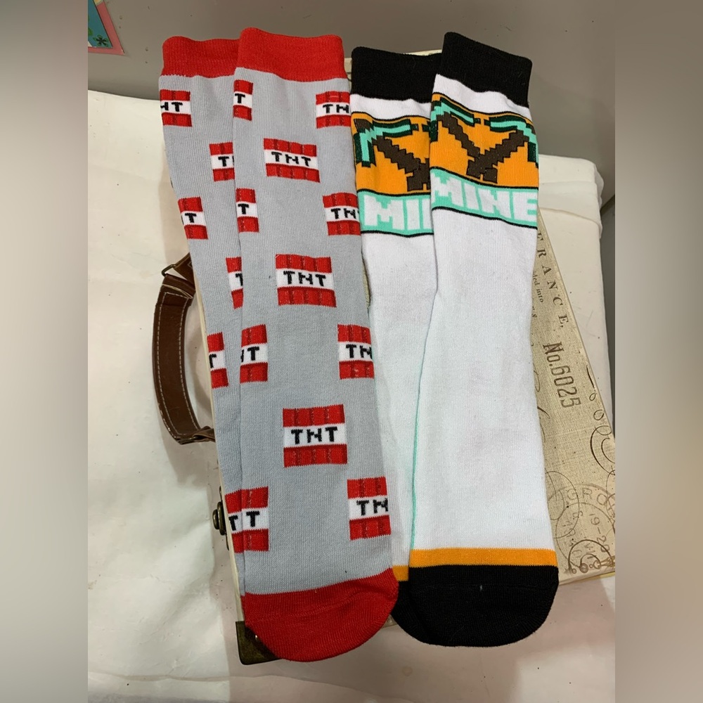 Mojang Minecraft TNT Mine Ax Socks